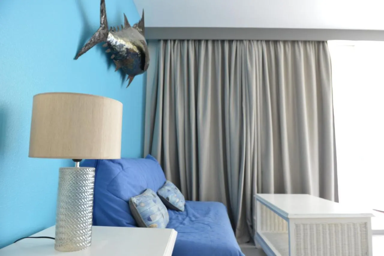 Appartement studio BLEU TURQUOISE Le Gosier